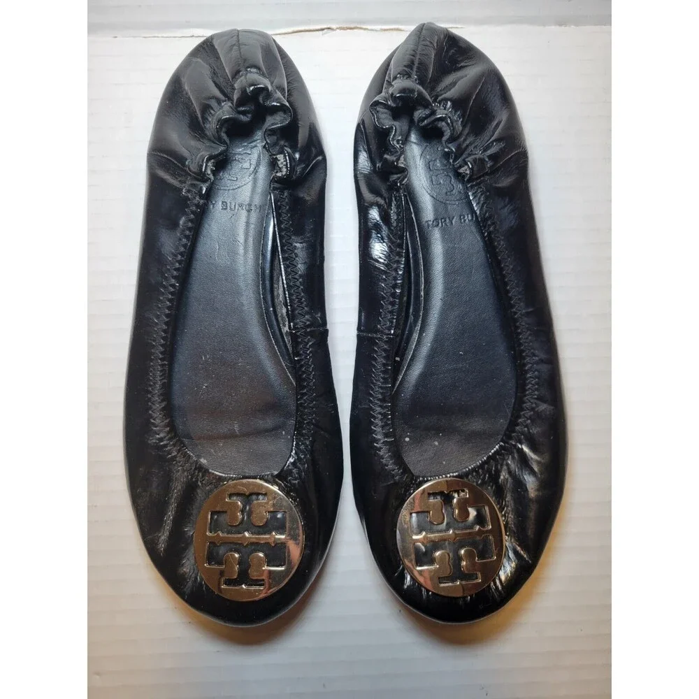 Tory Burch Leather Ballet Flats Women’s Size 7.5 Silver Medallion Black Slip Ons